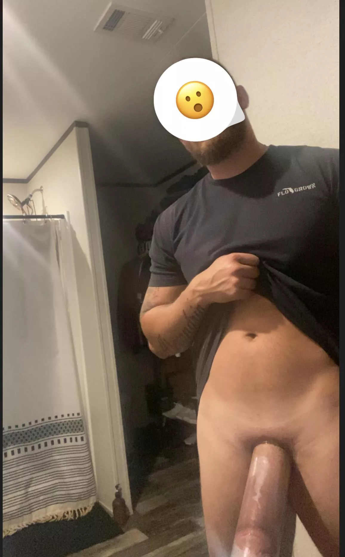 I keep that thang on me!🍆