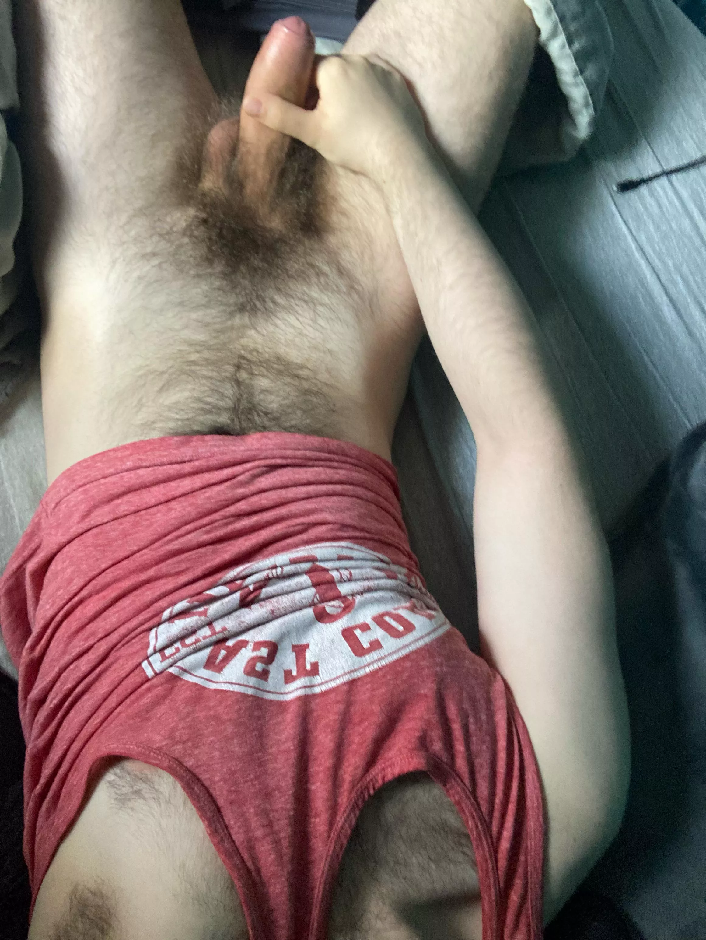 Me when my bros send me butt pics sc: owie1226