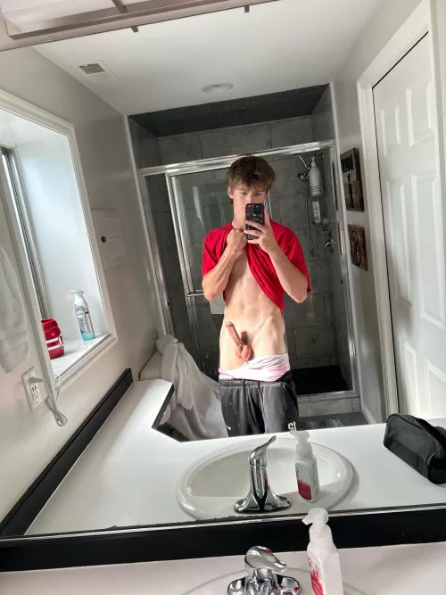 Morning wood got me hard