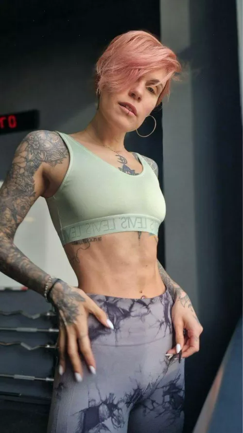 Namast-eye: the perfect yoga bra for the ultimate eye candy