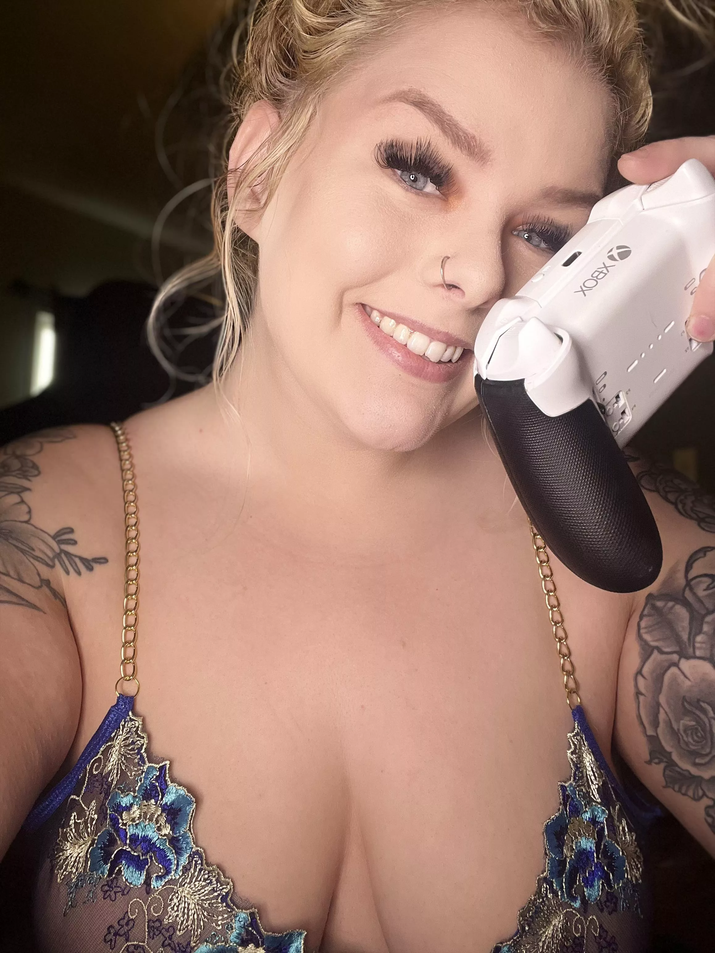 Am I carrying you, or you carrying me? 