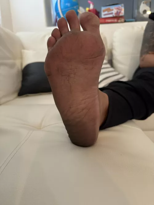 Clean my dirty feet.. 