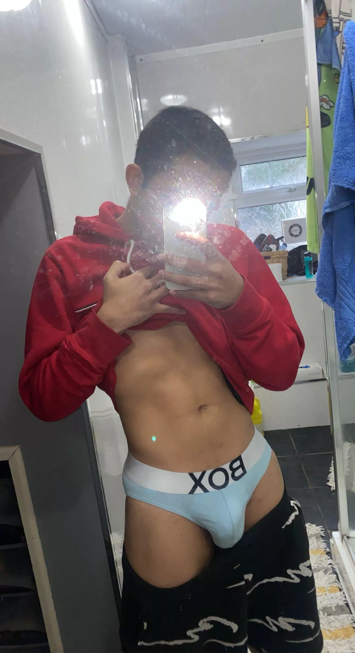 Feeling trapped 🥹