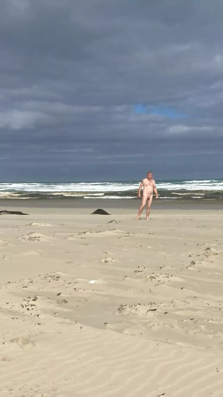 Heading home before storm hits 