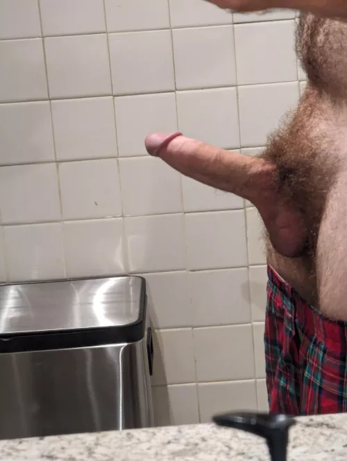 I get so horny for dads and bros