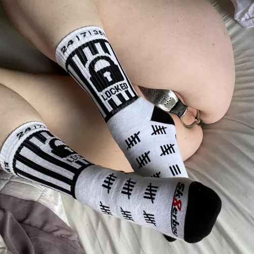 I got new socks 🔒