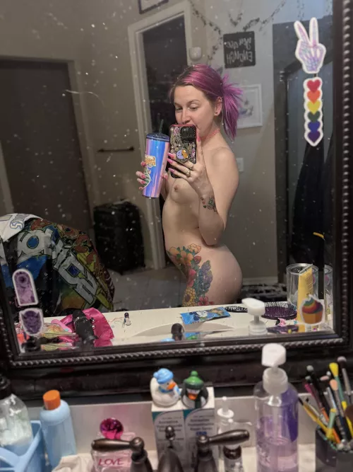 Iced coffee and a shower