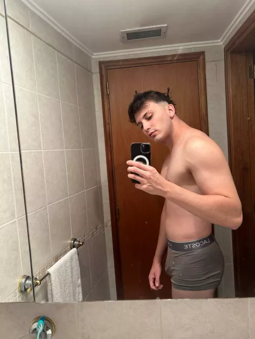 Little guy need waking up!