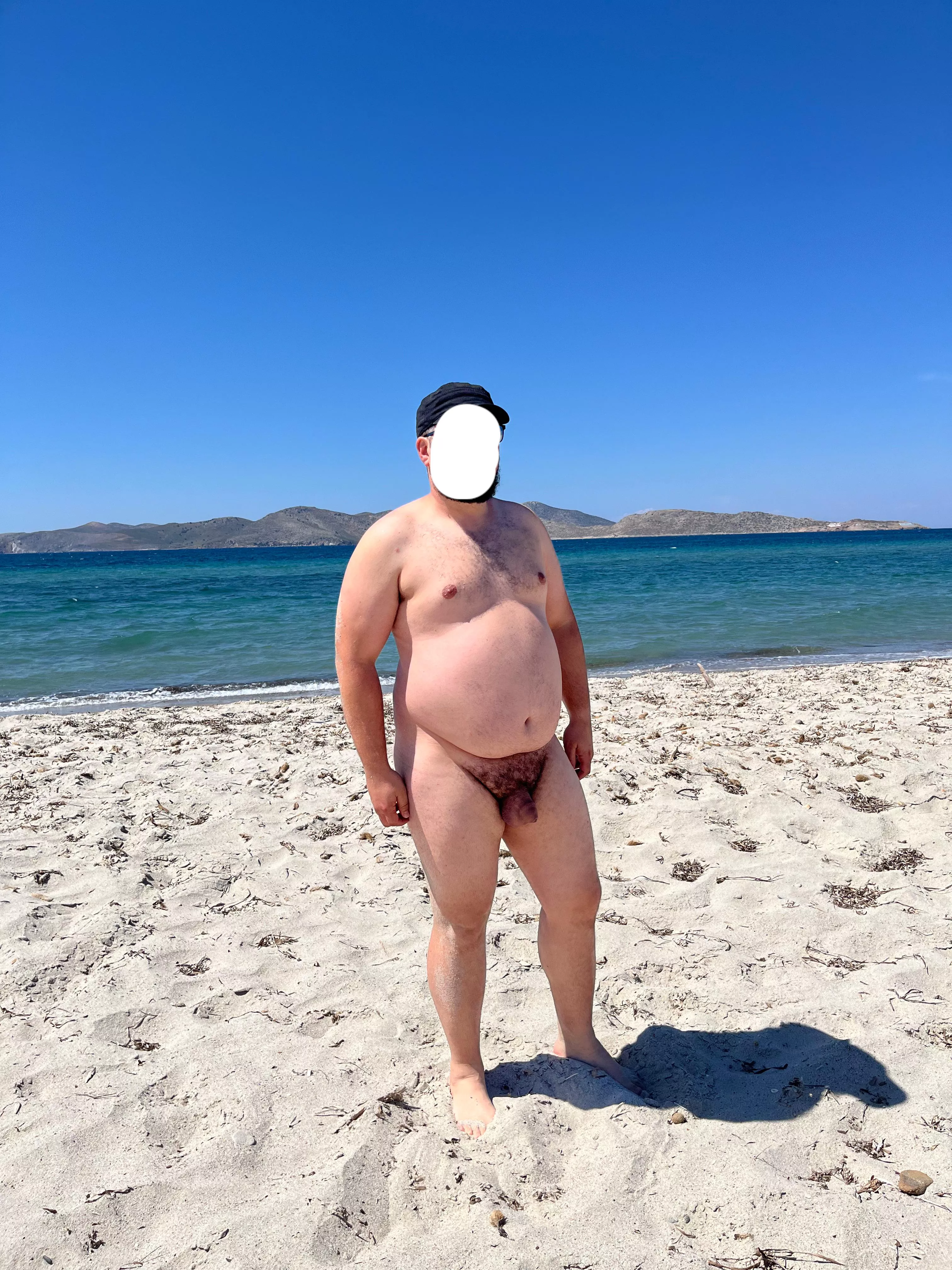 Love being naked at the beach 