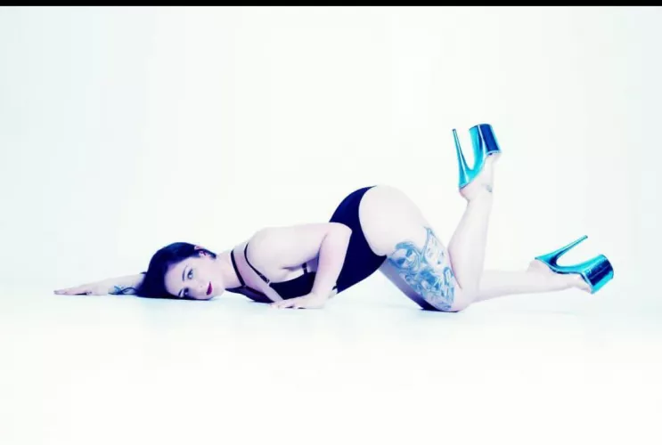 Newbie here, hope you like this little snippet 😉🔥