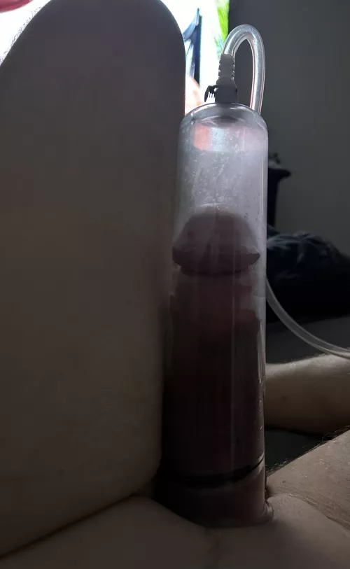 Nice pumping session, half way down my leg