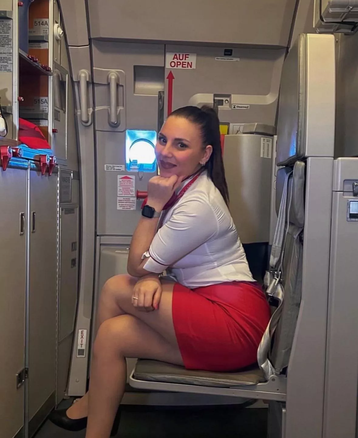 Oh, you need another cup of water? 🇮🇹