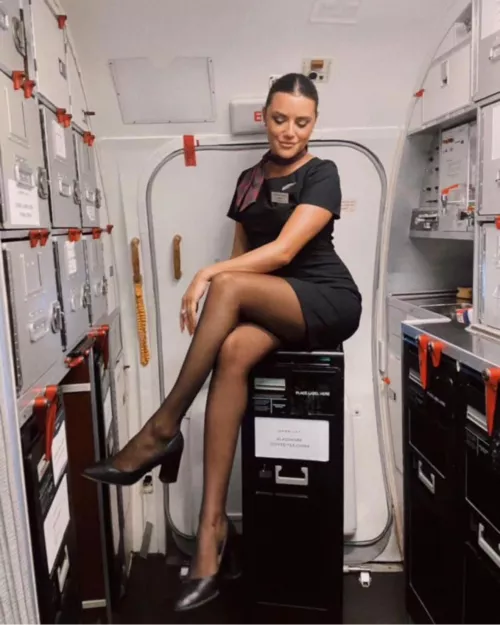 Tights and tight uniforms 🇪🇸