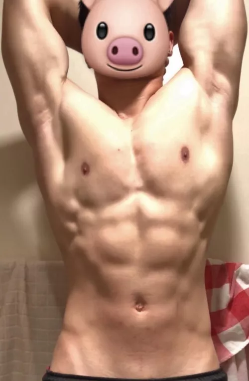 Close up shot of my V and abs ;) 😊