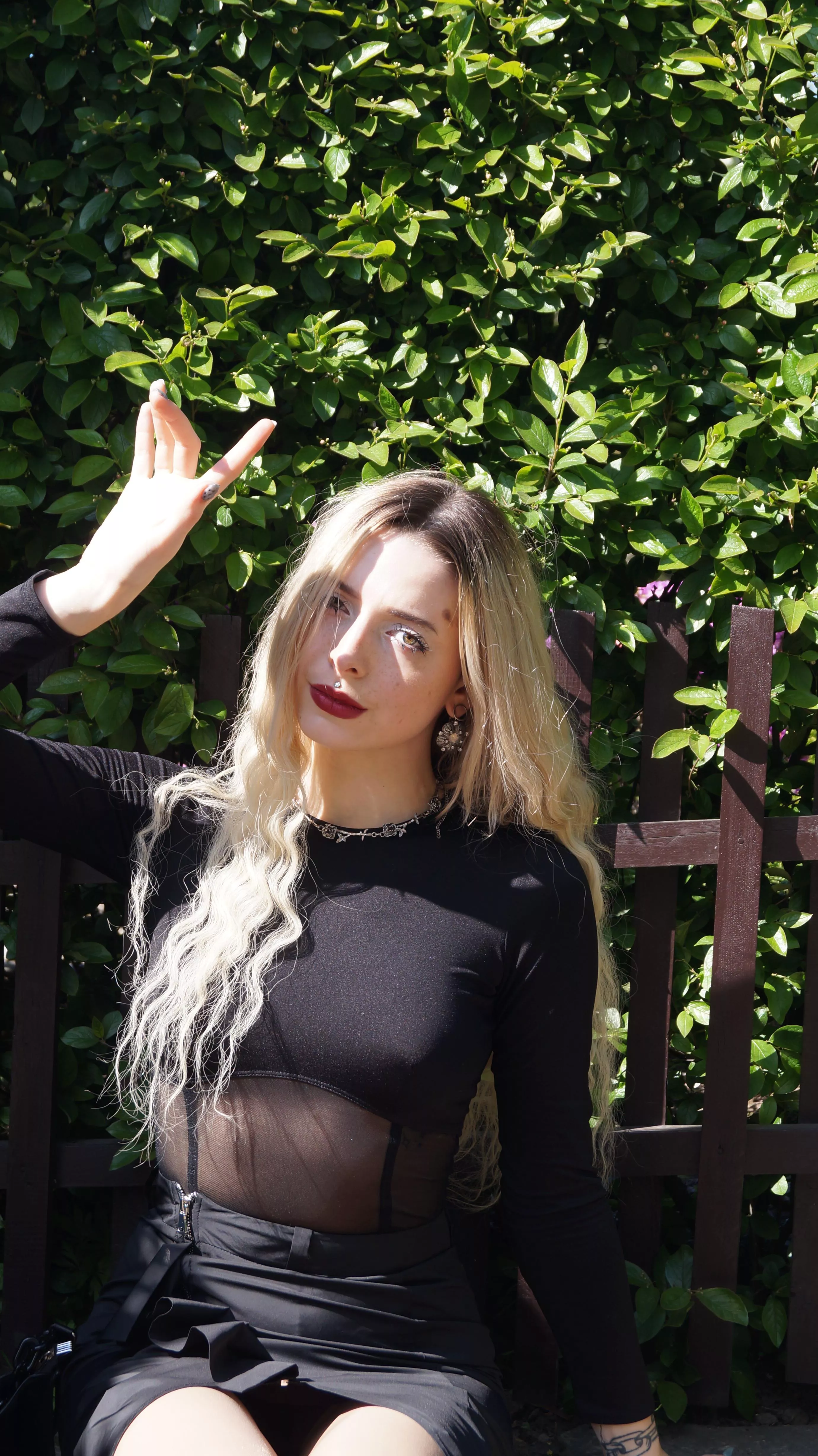 Girls with long hair make men dizzy