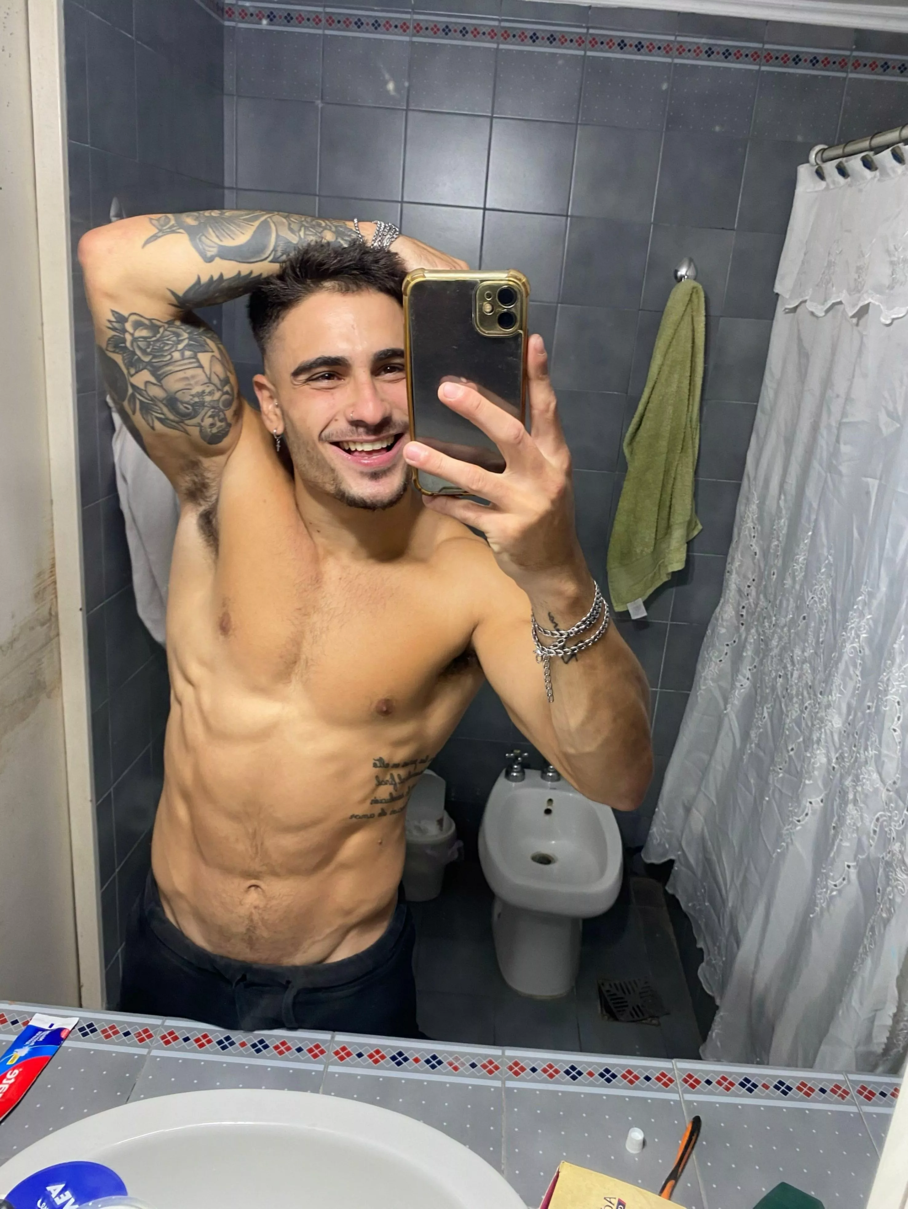 How do you like your abs?