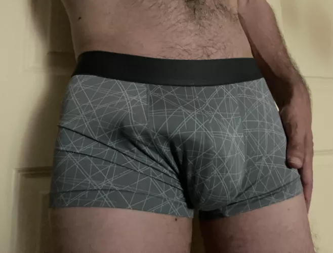 I feel like I'm about 60% ball in this pic 🙃 hope that's okay...