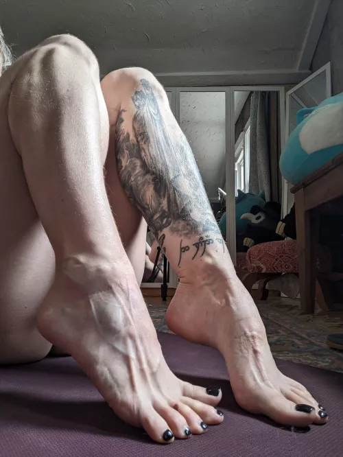 I think my high arches are a nice compliment to my tattooed legs.