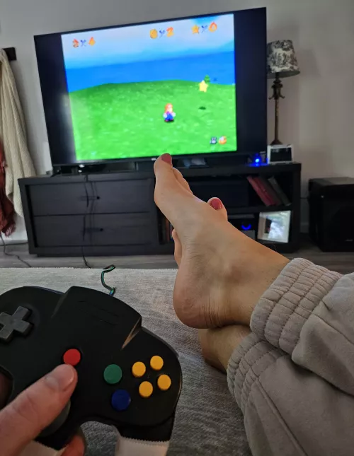 Just when I start a new 120 star run she starts distracting me with feet in my face