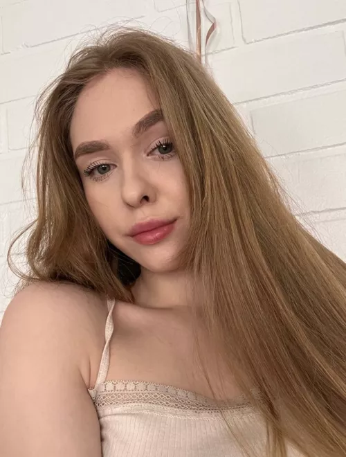 My roommates are gone and I have nothing to do today..