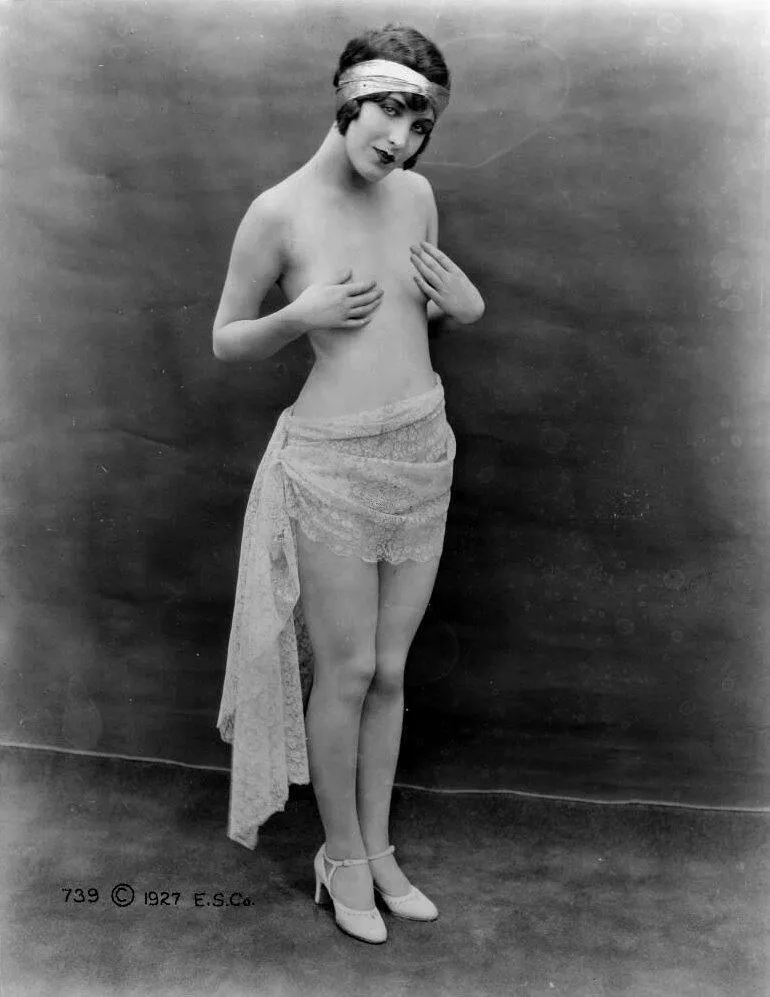 naughty flapper