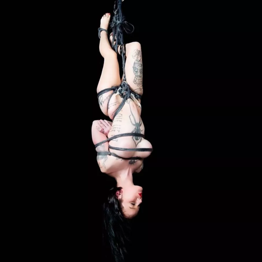 The moment to enjoy in the air tied