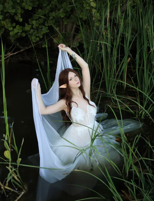 This elf is looking for a mate to inseminate his gold