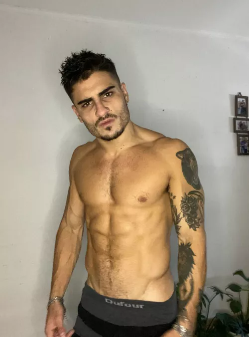 Who's ready for a close-up of my boxer?