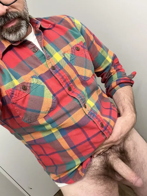 (52) Clickbait Title - I think my cock looks cute (in this shirt that could be from 1996).