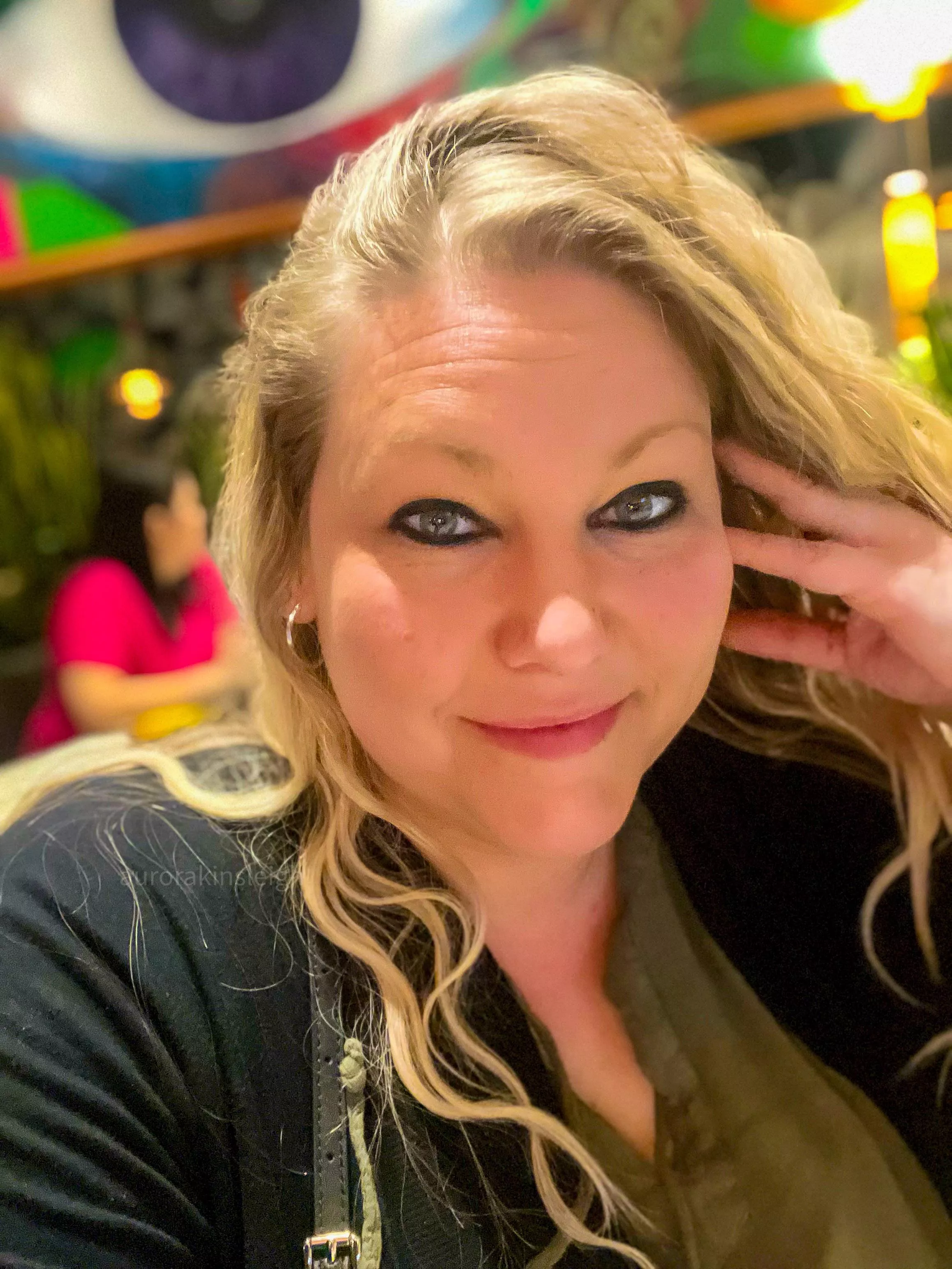 Are u buying drinks or am I buying my own 