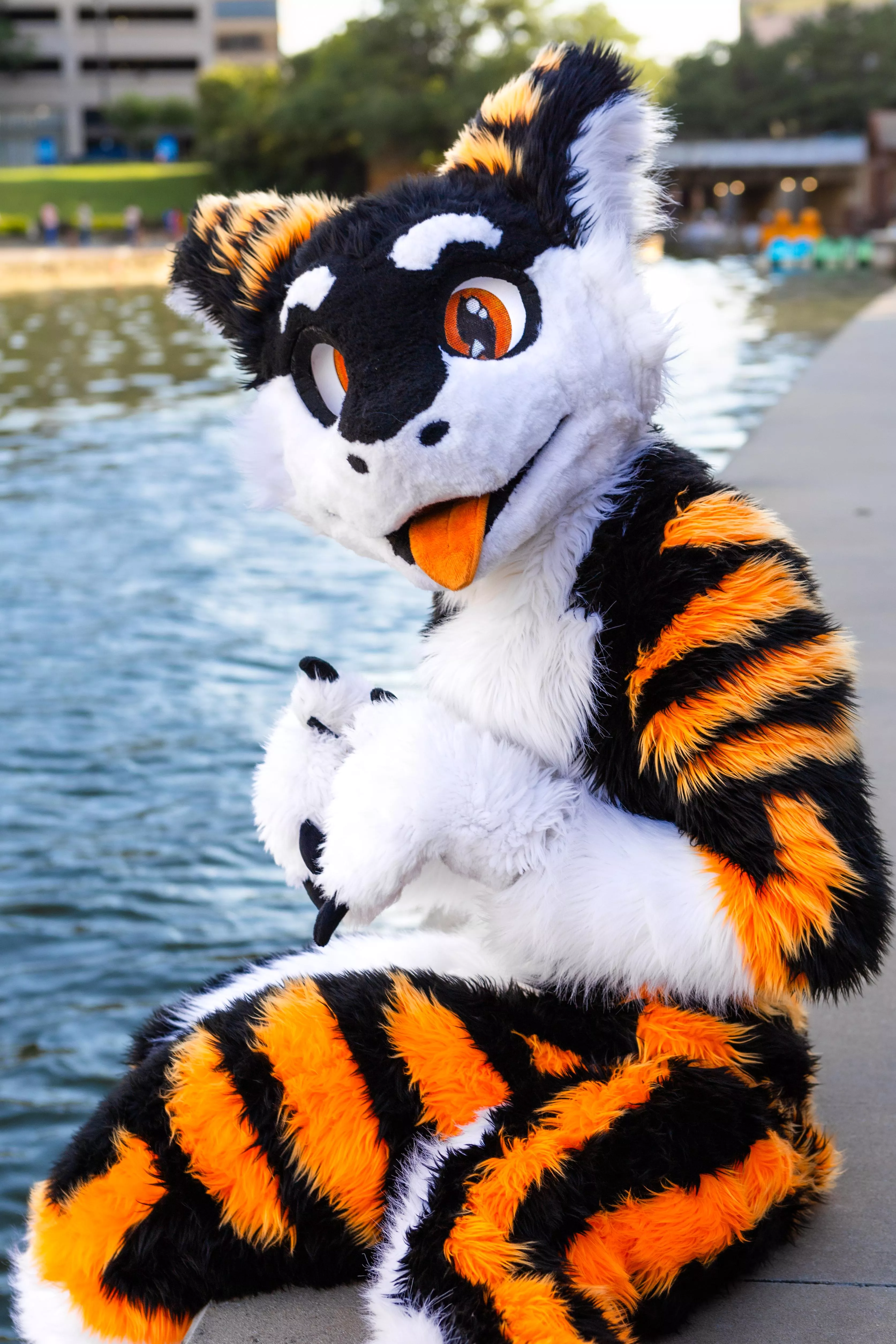 Sit next to me? I don't bite, I got no teeth! :>