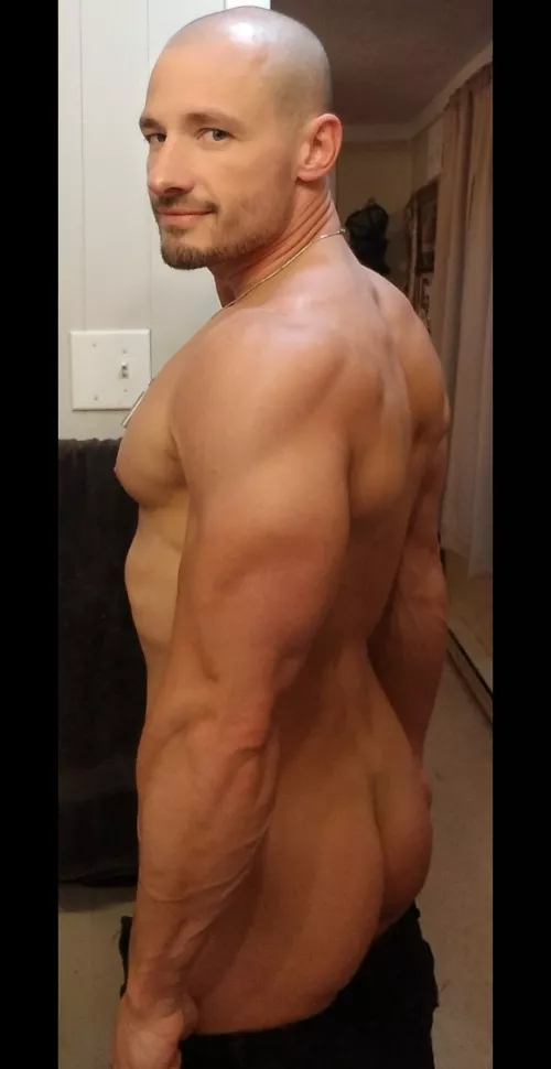 To dress or undress?🤔