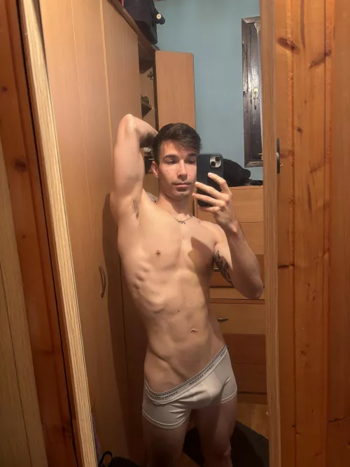 What do you like about my body?😛