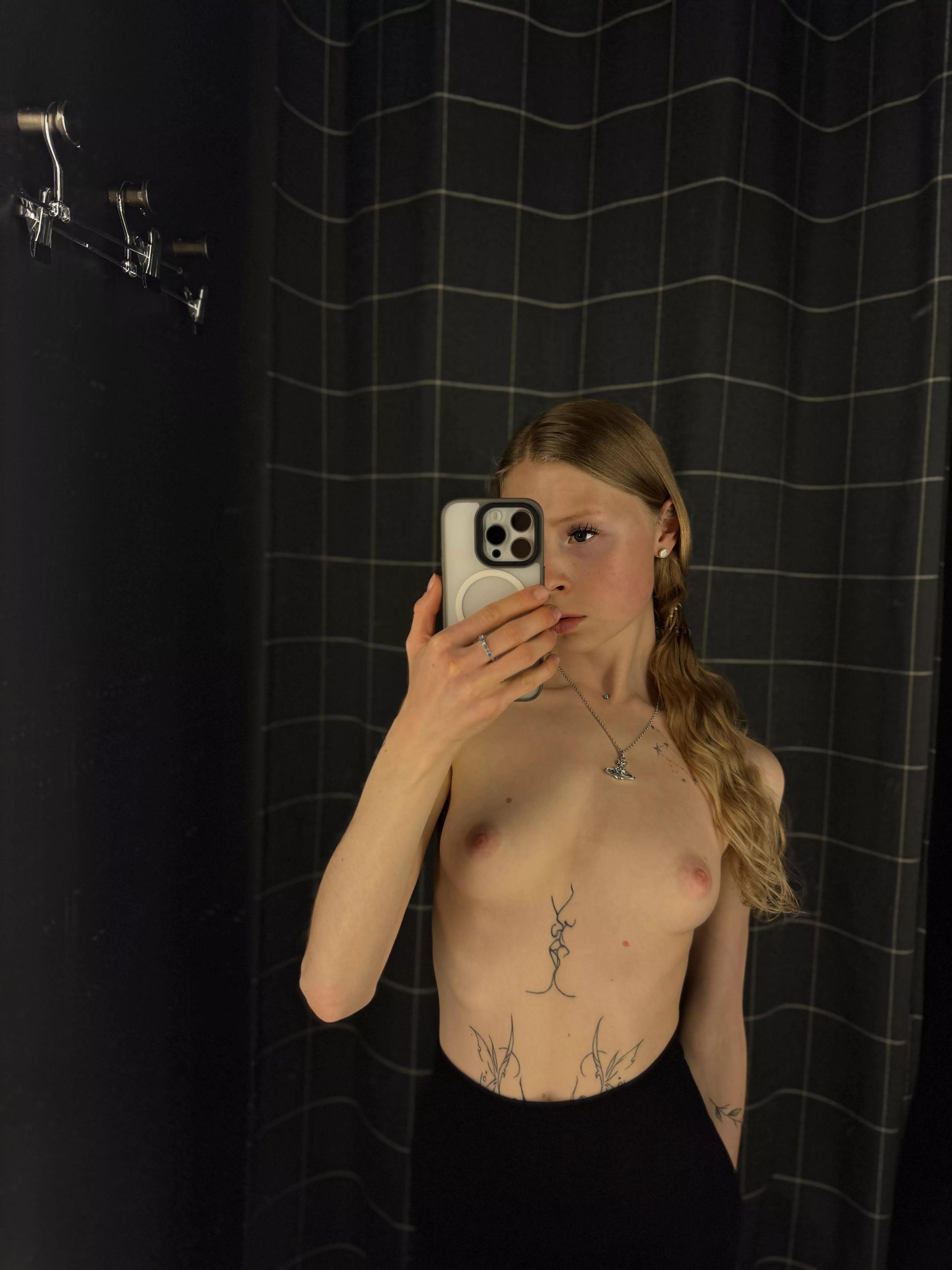 You think my prof wants to fuck me?