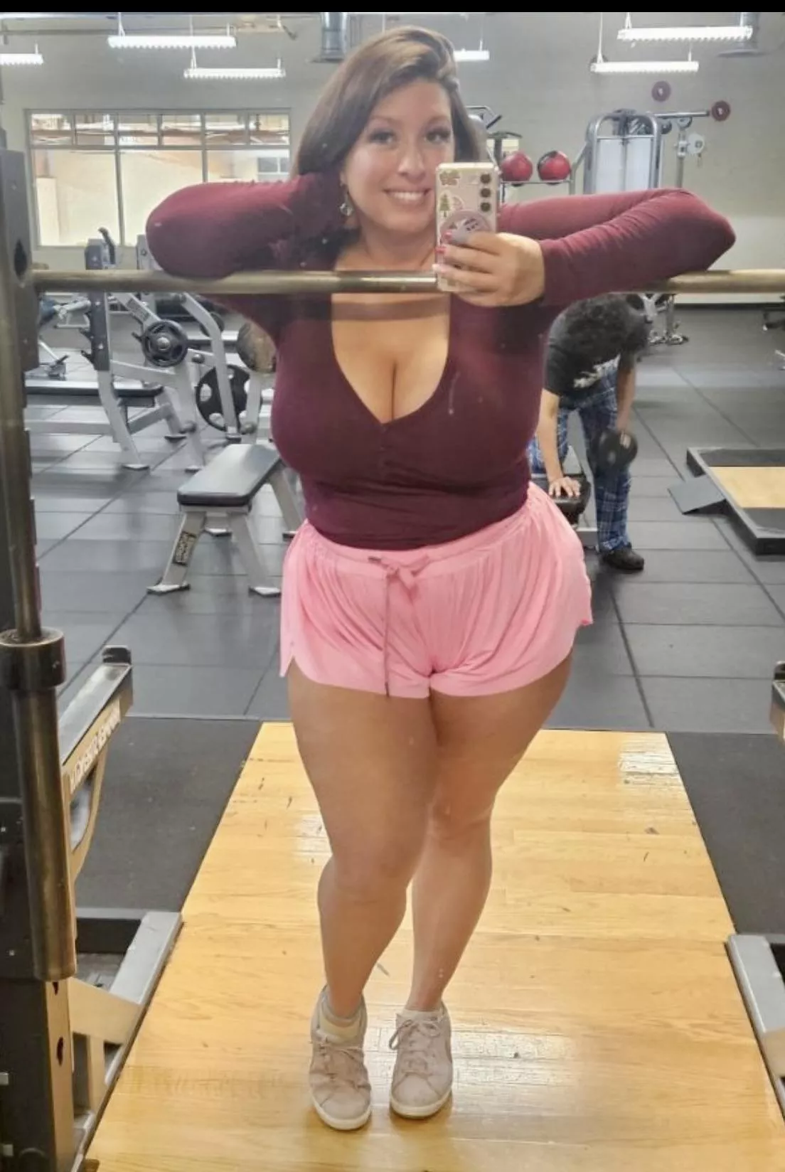 You’d definitely watch me at the gym.. don’t lie 