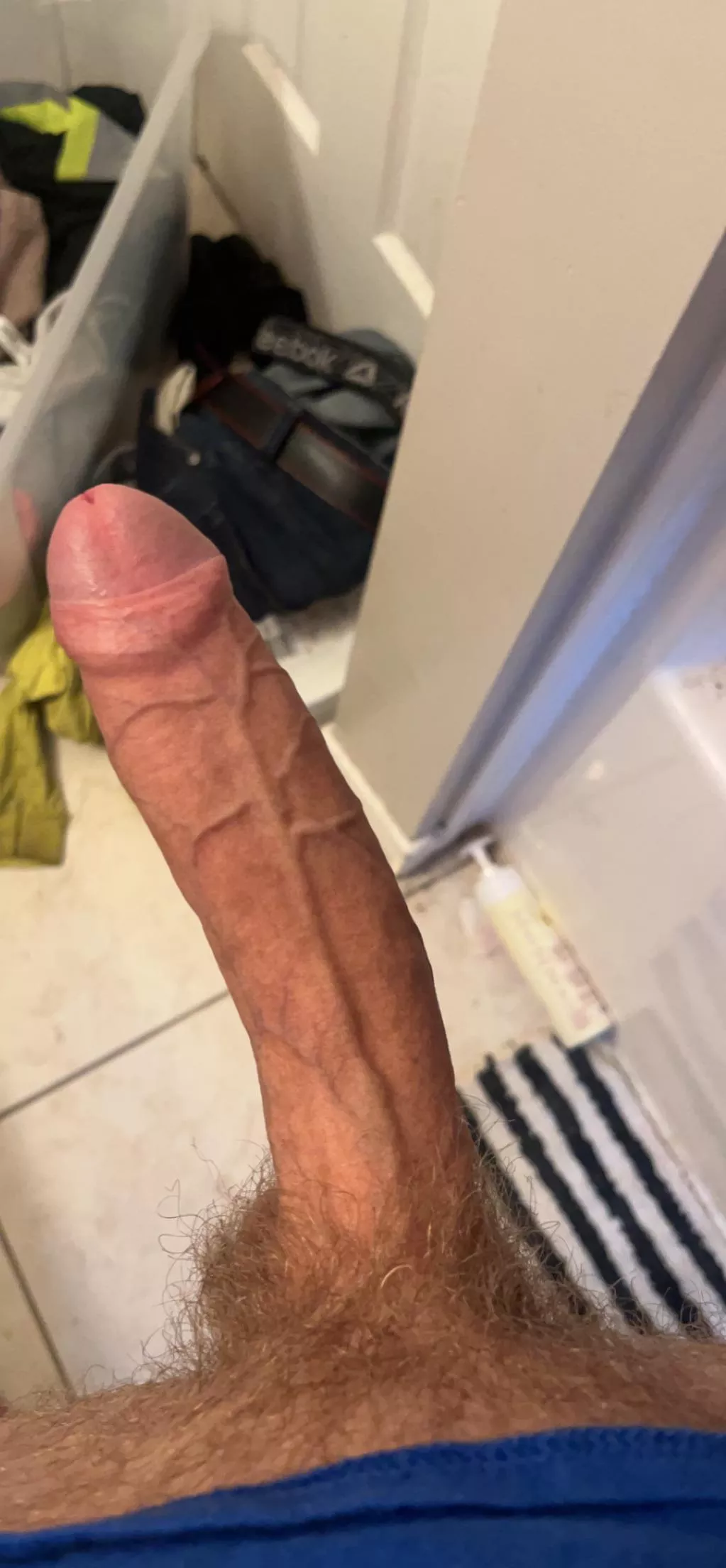 Decided to snap a pic while doing laundry 