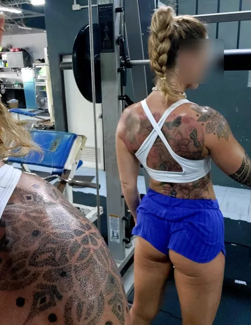 (F) How you like my back