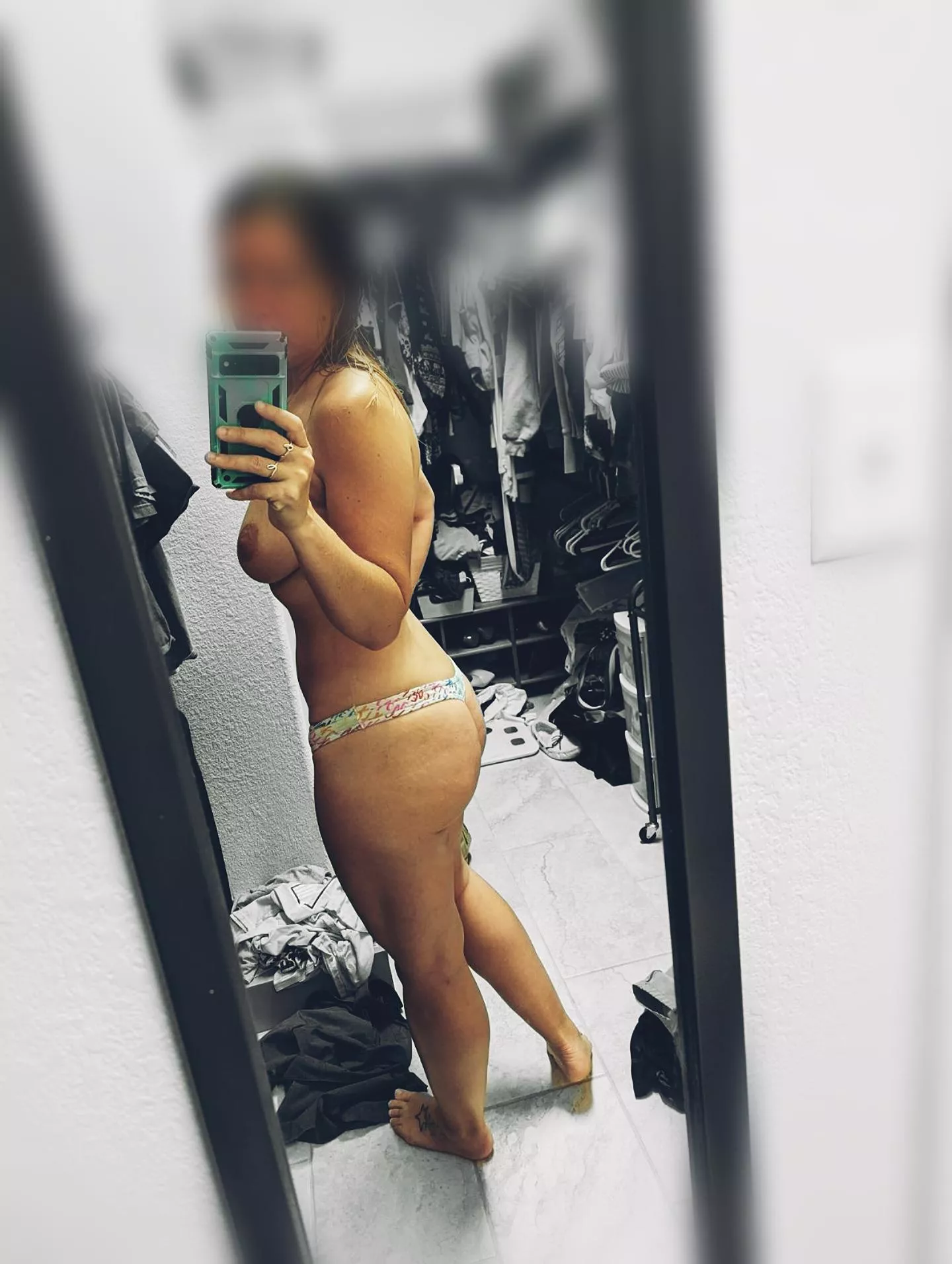 Happy Friday 💋💋