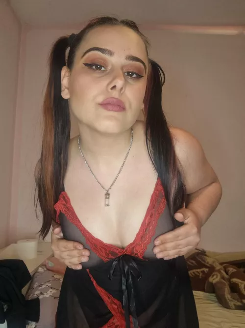 He filled my mouth on the side of the road 😍