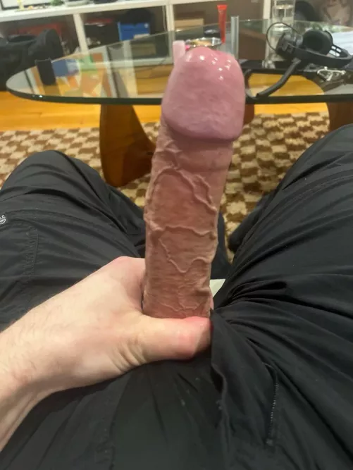 How would you handle my super thick and veiny Aussie cock?