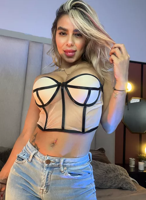 Keeping it classy and sensual is my skill !