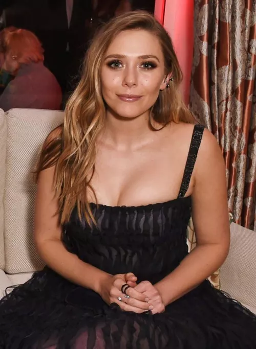 Let’s jerk to Elizabeth Olsen 