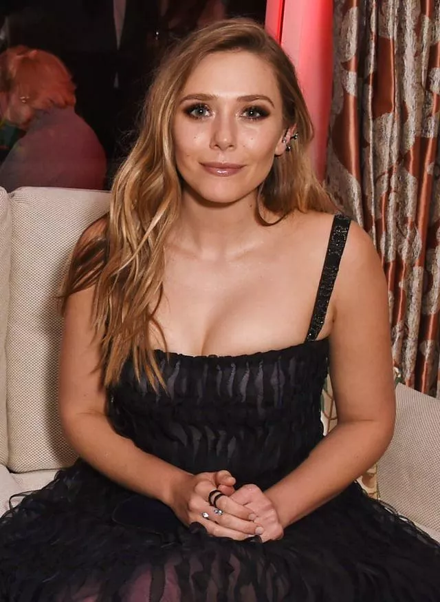 Let’s jerk to Elizabeth Olsen 
