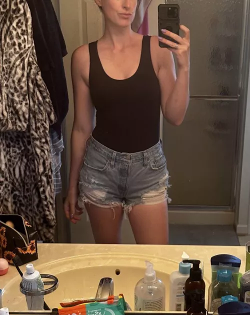 Mom outfit on point today [f]