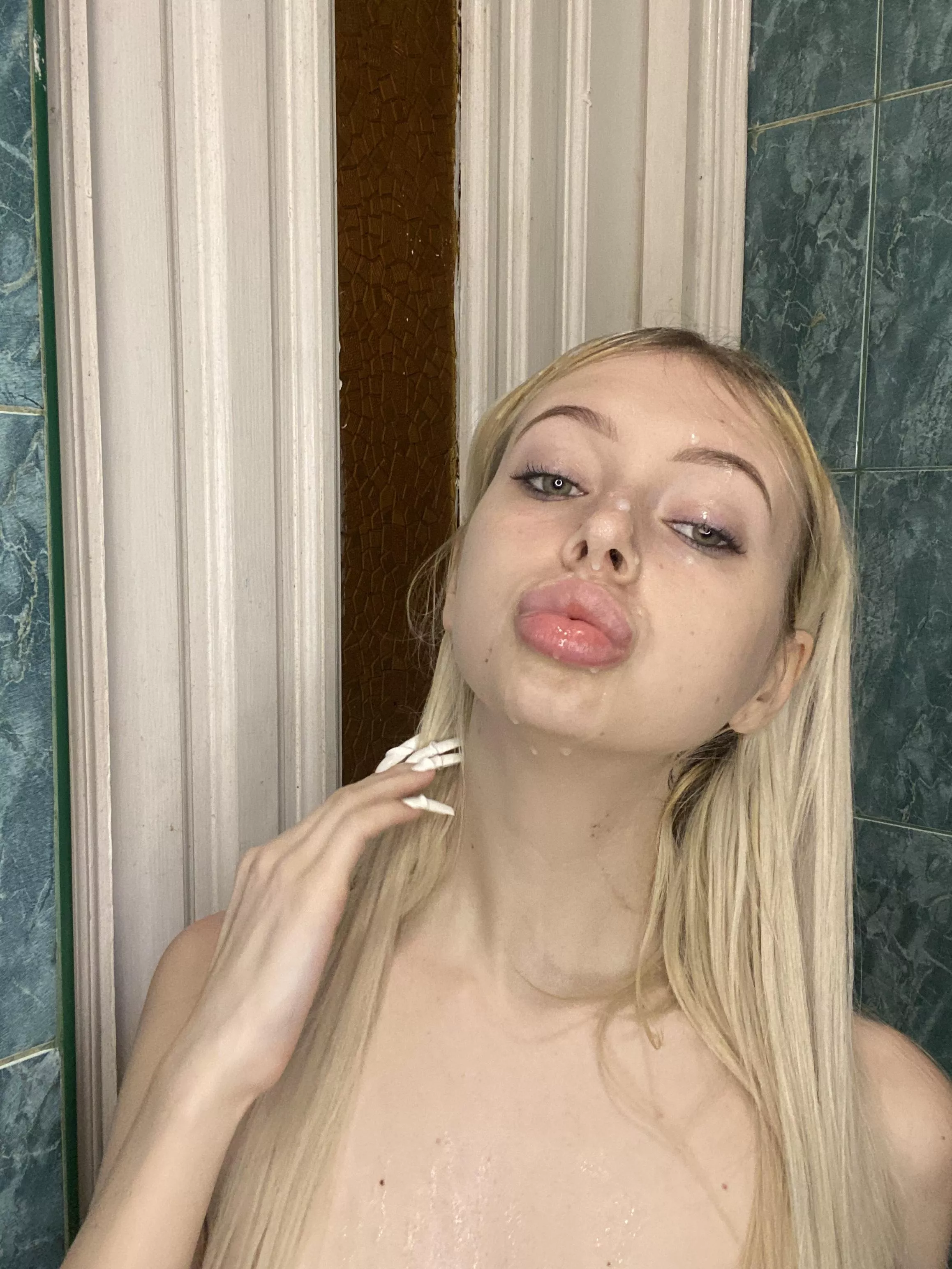 My big lips always want to be covered by hot semen