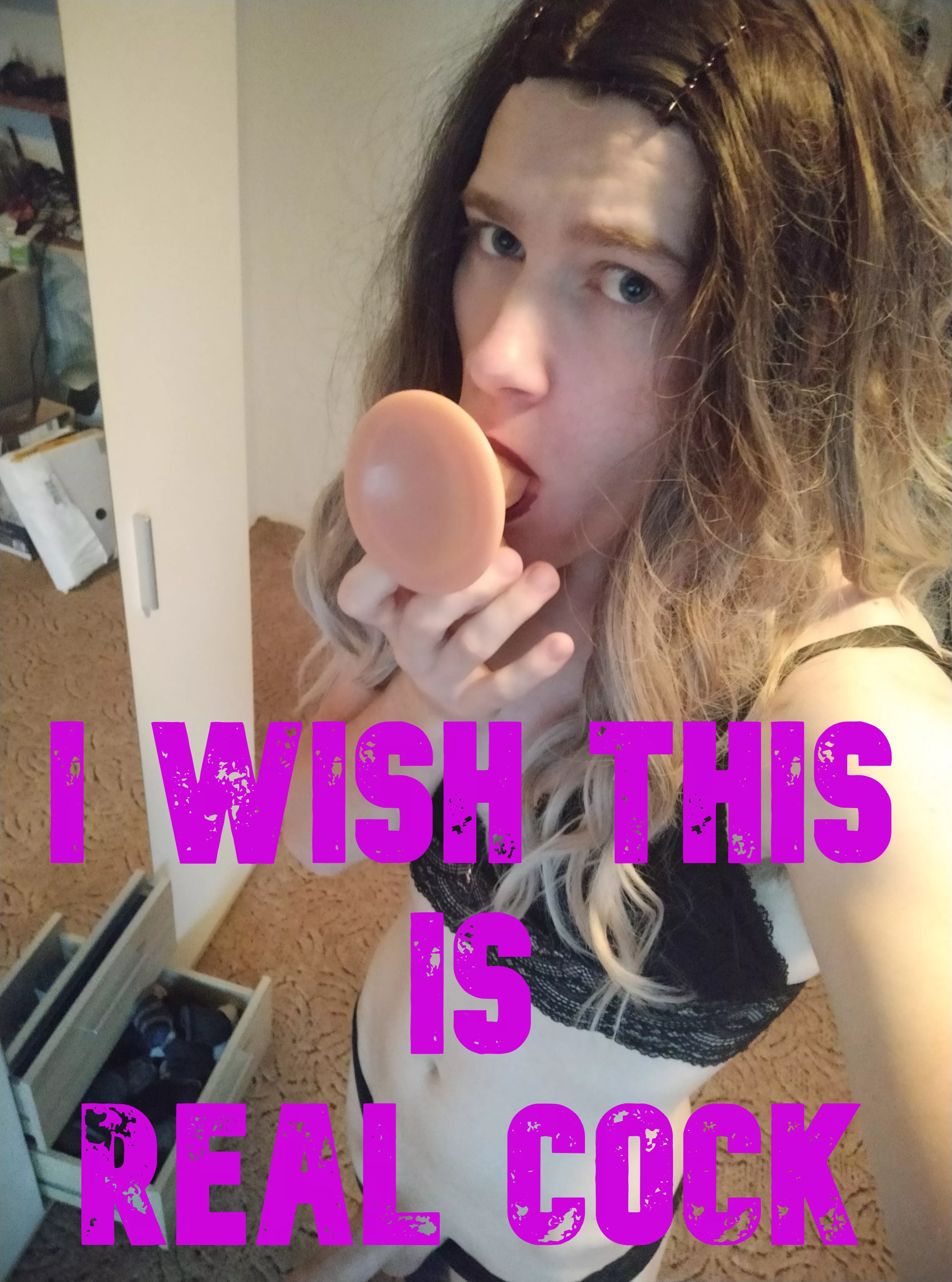 Sissy wants cock