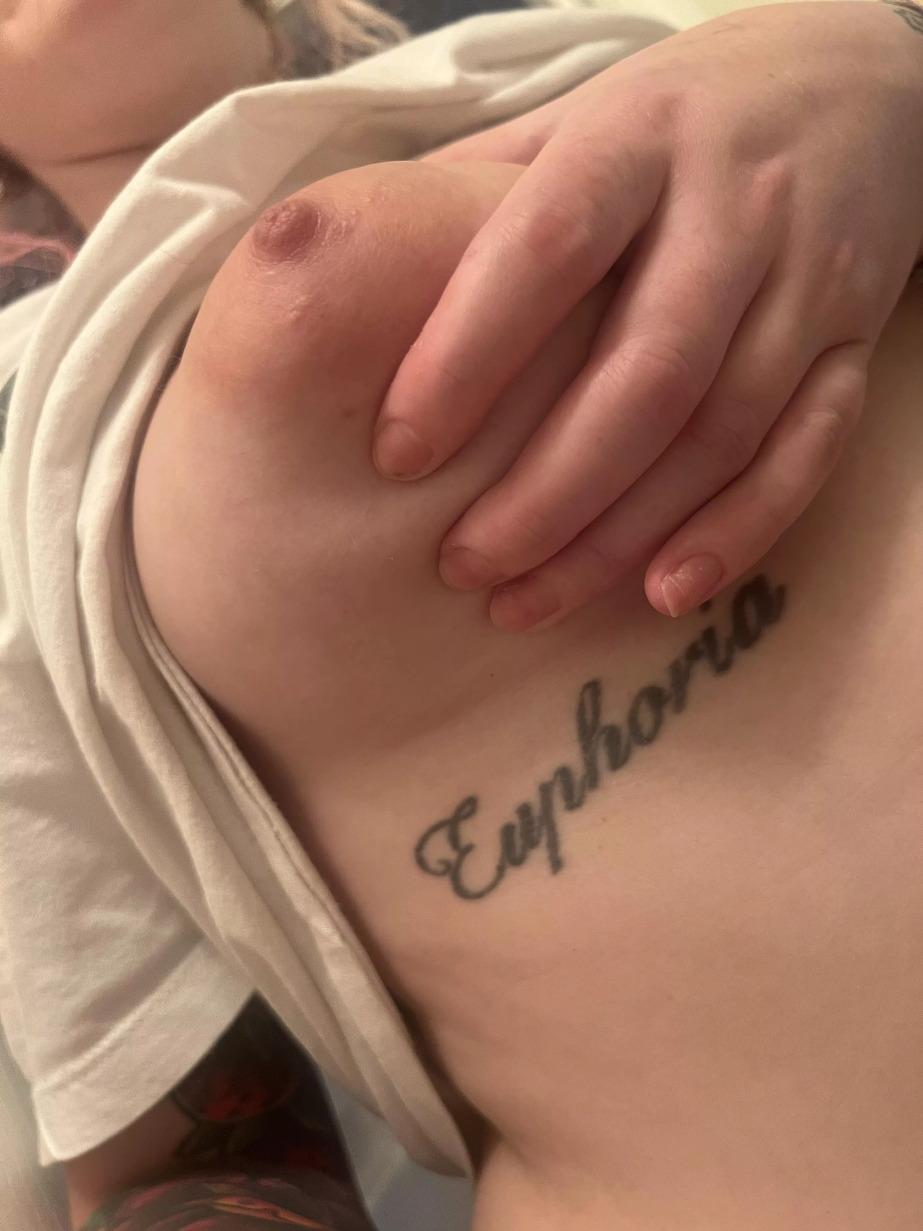 squishing my soft puffies