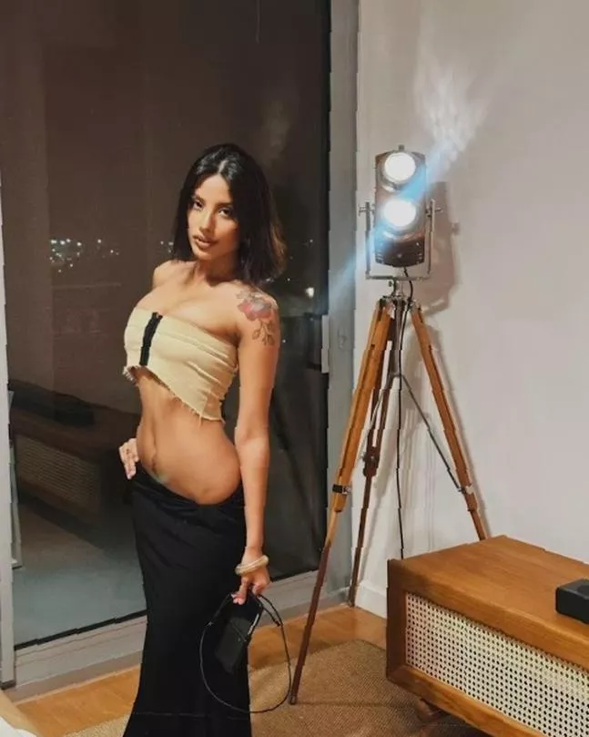 This crop is so comfy