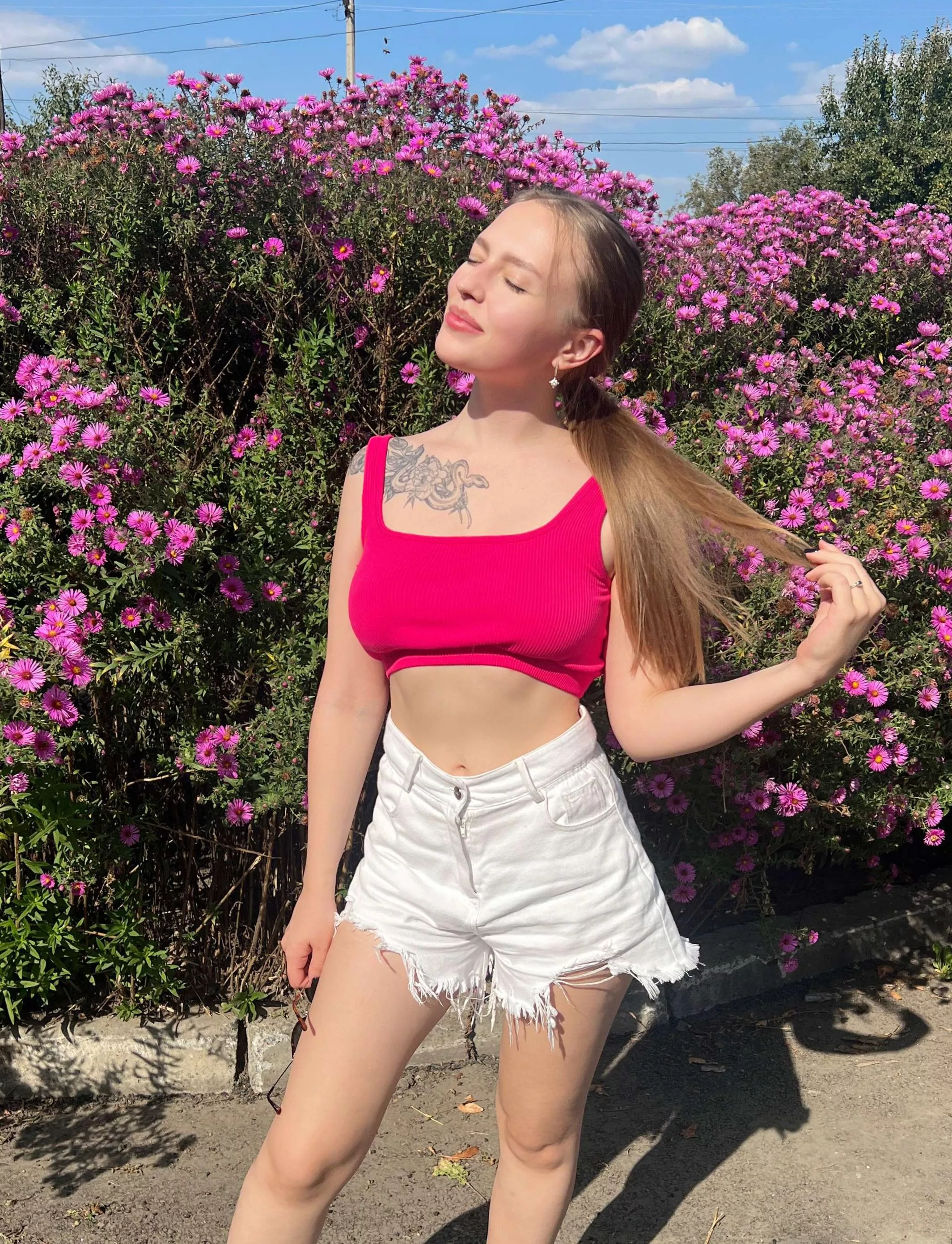 What beautiful flowers, aren't they?