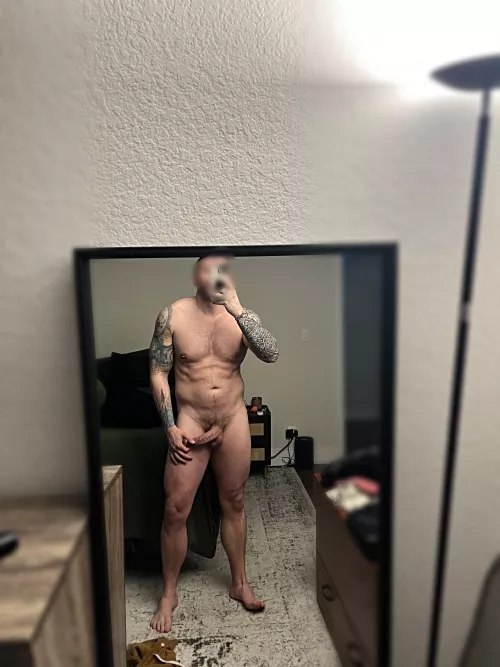 (31) Wanna come over bro?